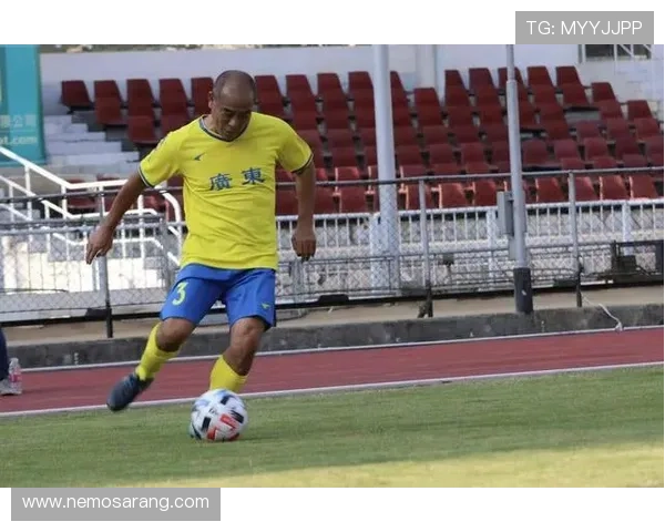 凯发足球官网下载app功能介绍与使用技巧,助你成为足球比赛的专家